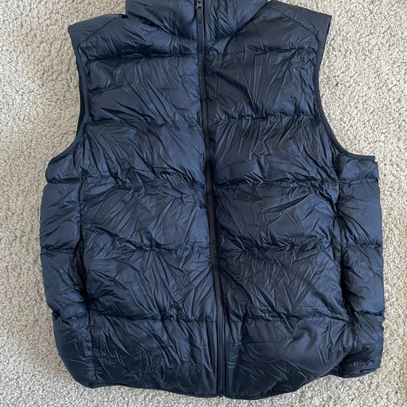 Ultra Light Down Vest - Picture 3 of 3